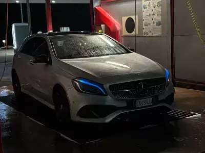 Usata Mercedes A220 177 CV (130 kW) 2016 Grigio Utilitaria