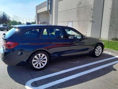 Usata BMW 316 Sport Line 116 CV (85 kW) 2016 Blu/azzurro Station wagon