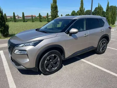 Usata Nissan X-Trail N-Connecta 158 CV (116 kW) 2024 Beige SUV