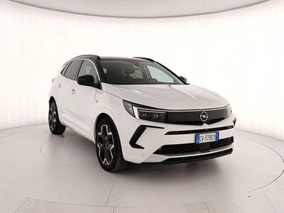 Usata Opel Grandland X Ultimate 130 CV (95 kW) 2024 Bianco SUV