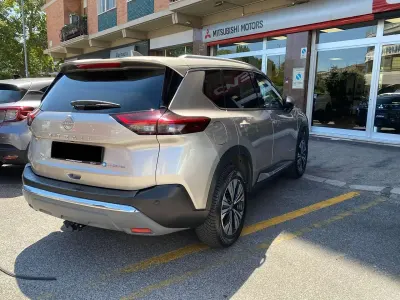 Usata Nissan X-Trail 158 CV (116 kW) 2023 Grigio SUV