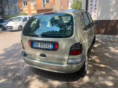 Usata Renault Scénic