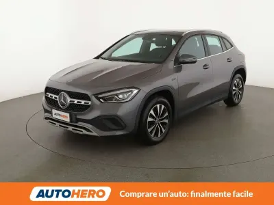 Begagnad Mercedes GLA250 Business 160 HK (117 kW) 2021 Grå SUV