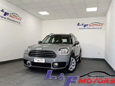 Usata Mini One D Countryman Business 115 CV (84 kW) 2017 Grigio SUV