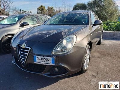 Usata Alfa Romeo Giulietta Progression 140 CV (102 kW) 2013 Grigio Utilitaria