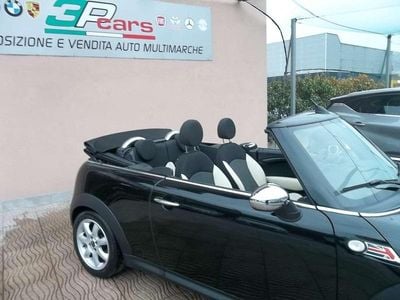 Usata Mini Cooper Cabriolet 122 CV (89 kW) 2010 Nero Cabrio