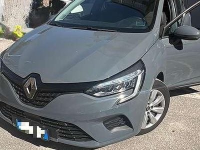 Usata Renault Clio V Life 101 CV (74 kW) 2020 Berlina