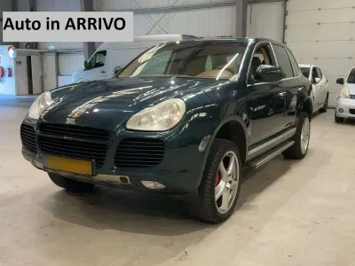 Usata Porsche Cayenne Turbo 450 CV (330 kW) 2003 Verde SUV