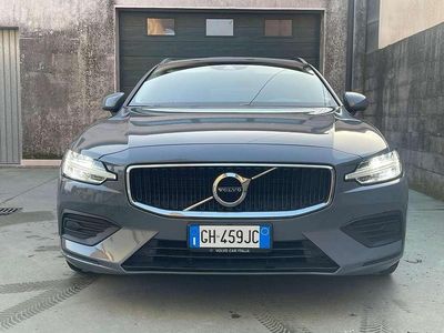 Usata Volvo V60 197 CV (144 kW) 2021 Grigio Station wagon