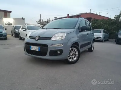 Begagnad Fiat Panda Lounge 69 HK (50 kW) 2021 Grå Halvkombi