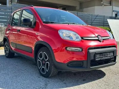 Usata Fiat Panda 69 CV (50 kW) 2022 Rosso Utilitaria