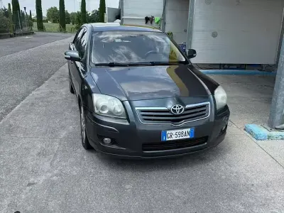 Usata Toyota Avensis 126 CV (92 kW) 2007 Berlina