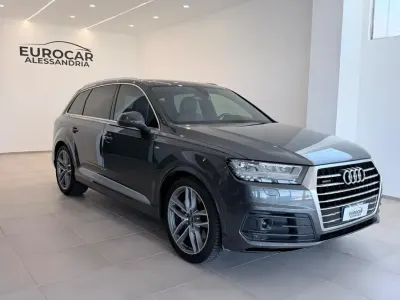 Usata Audi Q7 Business Plus 285 CV (209 kW) 2019 Grigio SUV