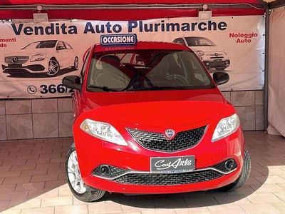 usata Lancia Ypsilon 0.9 TwinAir 85 CV Metano Ecochic Gold 2016