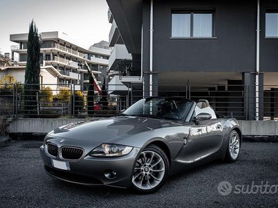 Usata BMW Z4 Sport Line 150 CV (110 kW) 2005 Grigio Cabrio