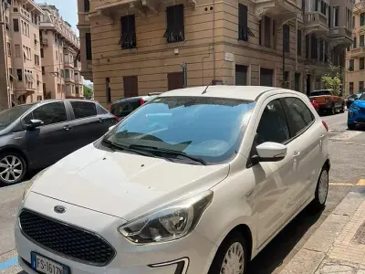 Usata Ford Ka Plus Ultimate 86 CV (63 kW) 2018 Bianco Utilitaria