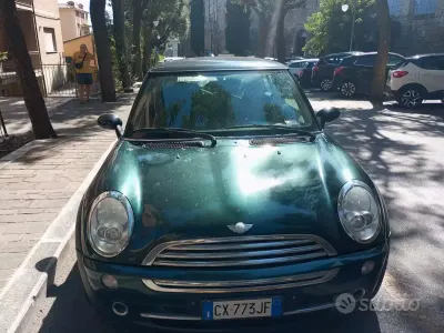 Usata Mini ONE 90 CV (66 kW) 2005 Verde Utilitaria