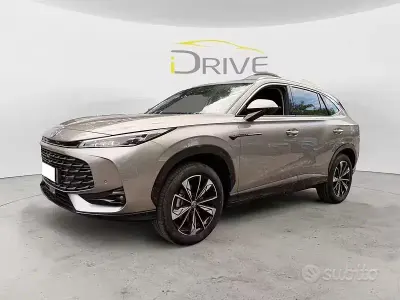 Usata MG HS Luxury 170 CV (125 kW) 2025 Grigio SUV