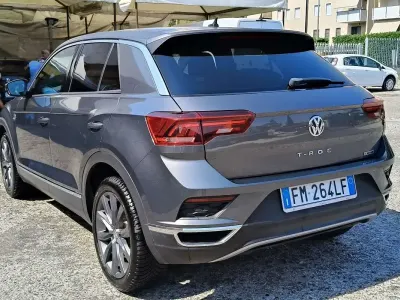 Usata VW T-Roc 150 CV (110 kW) 2017 SUV