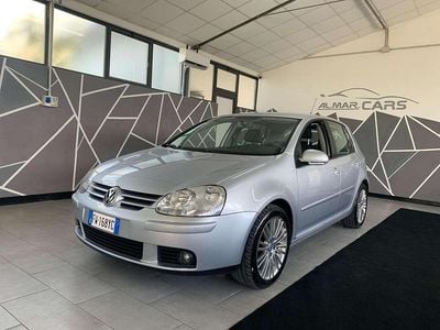 Usata VW Golf V Comfortline 102 CV (75 kW) 2007 Argento Berlina