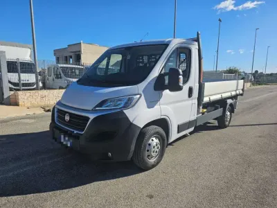 Usata Fiat Ducato 33 131 CV (96 kW) 2018 Bianco Furgone