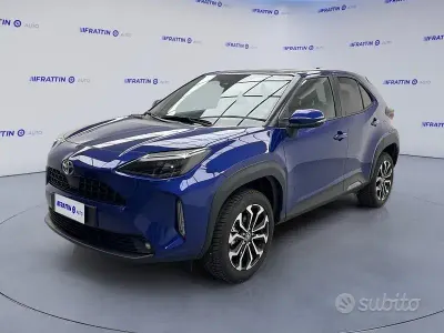 Usata Toyota Yaris Cross Trend 92 CV (67 kW) 2022 Blu SUV