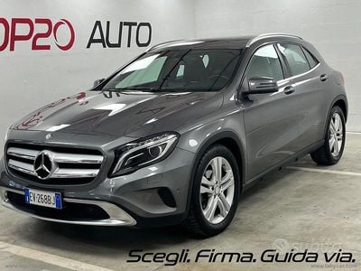 Usata Mercedes GLA200 136 CV (100 kW) 2014 Grigio SUV