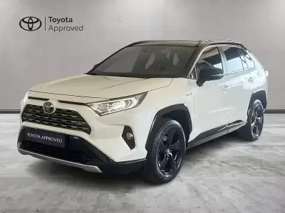 Usata Toyota RAV4 Hybrid Style 222 CV (163 kW) 2021 Bianco SUV