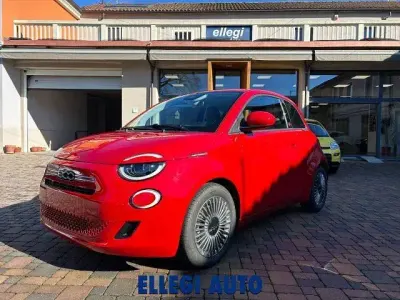Nuova Fiat 500 65 CV (47 kW) 2026 Rosso Berlina