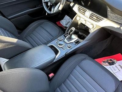 Usata Alfa Romeo Giulia Super 136 CV (100 kW) 2020 Bianco Berlina