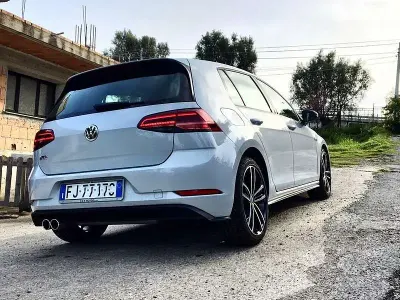 Usata VW Golf VII GTD 184 CV (135 kW) 2017 Bianco Berlina