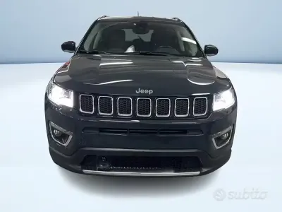 Usata Jeep Compass 140 CV (102 kW) 2019 Grigio SUV