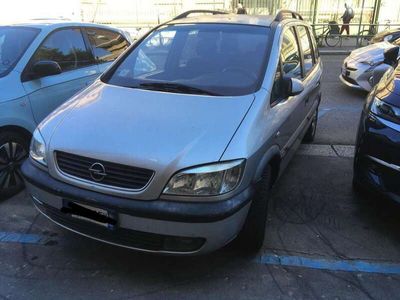 usata Opel Zafira 1.6i 16v Comfort (cd)