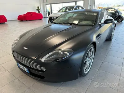 Usata Aston Martin Vantage 385 CV (283 kW) 2006 Grigio Coupé