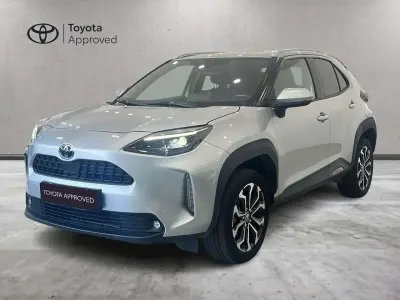 Usata Toyota Yaris Cross Trend 116 CV (85 kW) 2022 Argento SUV