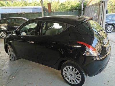 usata Lancia Ypsilon -- 1.3 MJT 95 CV 5p. S&S Gold