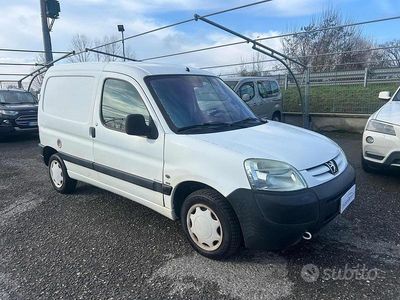 Usata Peugeot Partner 90 CV (66 kW) 2007 Bianco Monovolume