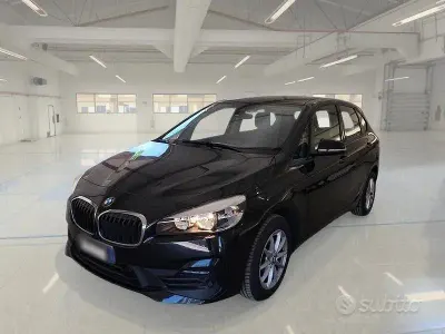 Usata BMW 216 Active Tourer 116 CV (85 kW) 2019 Nero Monovolume