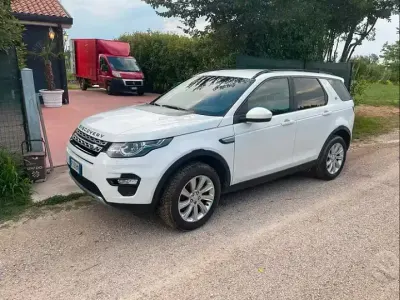 Usata Land Rover Discovery Sport 269 CV (197 kW) 2016 Bianco SUV