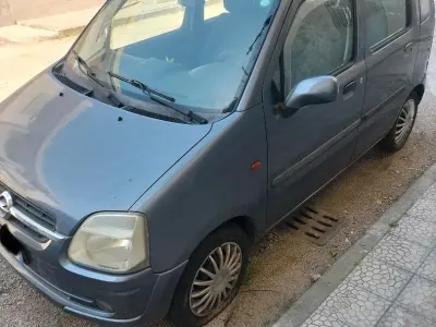 Usata Opel Agila 2005 Grigio Monovolume