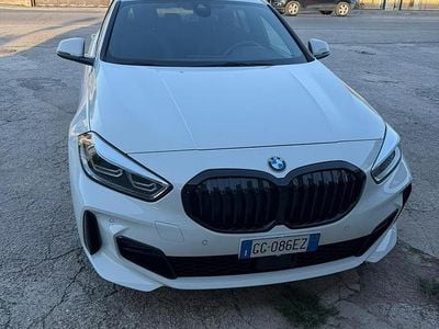 Usata BMW 118 M Sport 150 CV (110 kW) 2021 Bianco Utilitaria