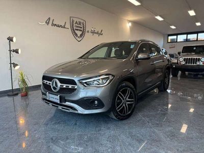 Mercedes GLA200