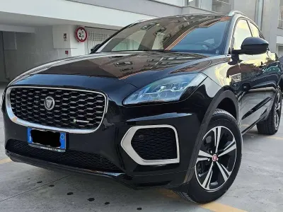 Usata Jaguar E-Pace R-Dynamic 200 CV (147 kW) 2022 Nero SUV