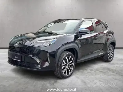 Nuova Toyota Yaris Cross 92 CV (67 kW) 2026 Nero SUV