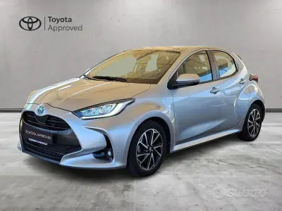 Usata Toyota Yaris Hybrid