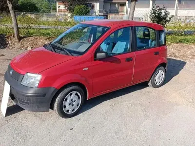 Usata Fiat Panda 54 CV (39 kW) 2004 Rosso Utilitaria