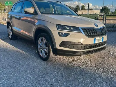 Usata Skoda Karoq 150 CV (110 kW) 2018 Grigio SUV