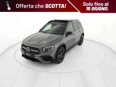 Usata Mercedes GLB200 Premium 150 CV (110 kW) 2022 Grigio SUV
