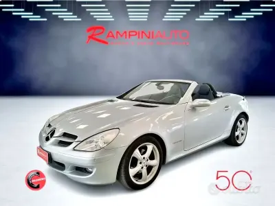 Usata Mercedes SLK200 163 CV (119 kW) 2006 Grigio Cabrio