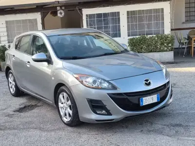 Begagnad Mazda 3 109 HK (80 kW) 2010 Grå Sedan